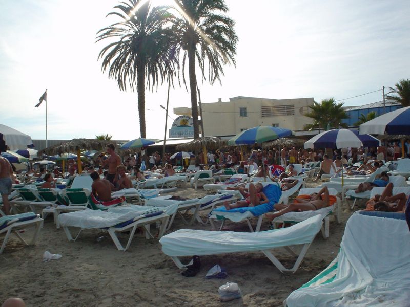 Bild: Strandbar Bora Bora Beach in Playa d'en Bossa